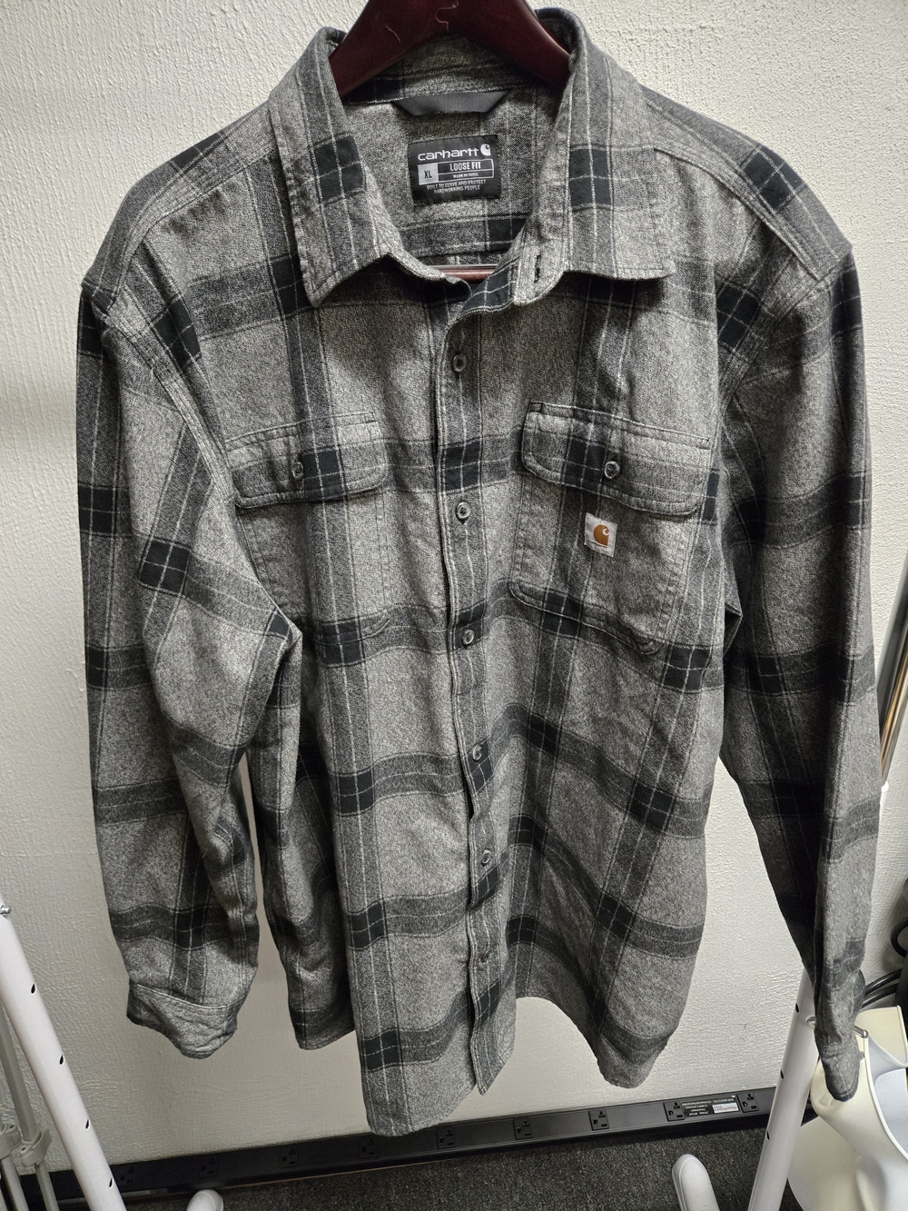 Carhartt Gray & Black Plaid Work Shirt MODEL TW4451-M